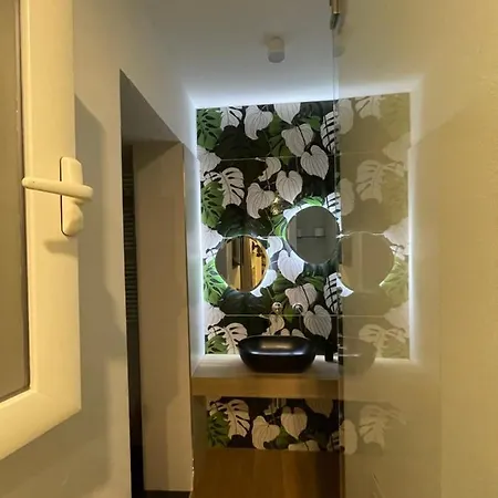 Sisters' House